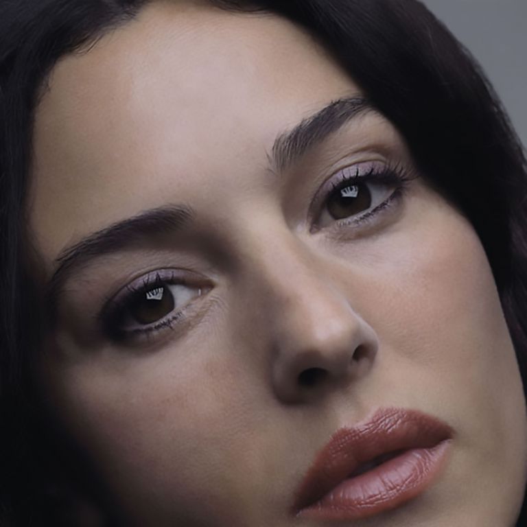 Monica-Bellucci-Efrem-768x768